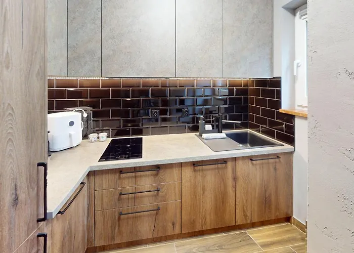 Tennis Family Lux Center Nankiera 11 * Wroclaw