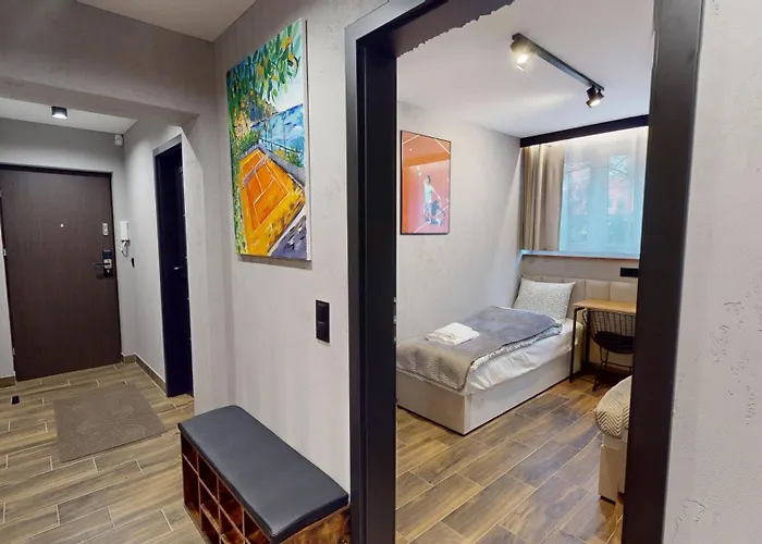 Tennis Family Lux Center Nankiera 11 *